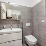 Lana Apartament *