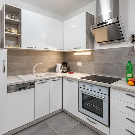 Apartment Lana
