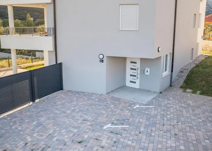 Apartament Lana